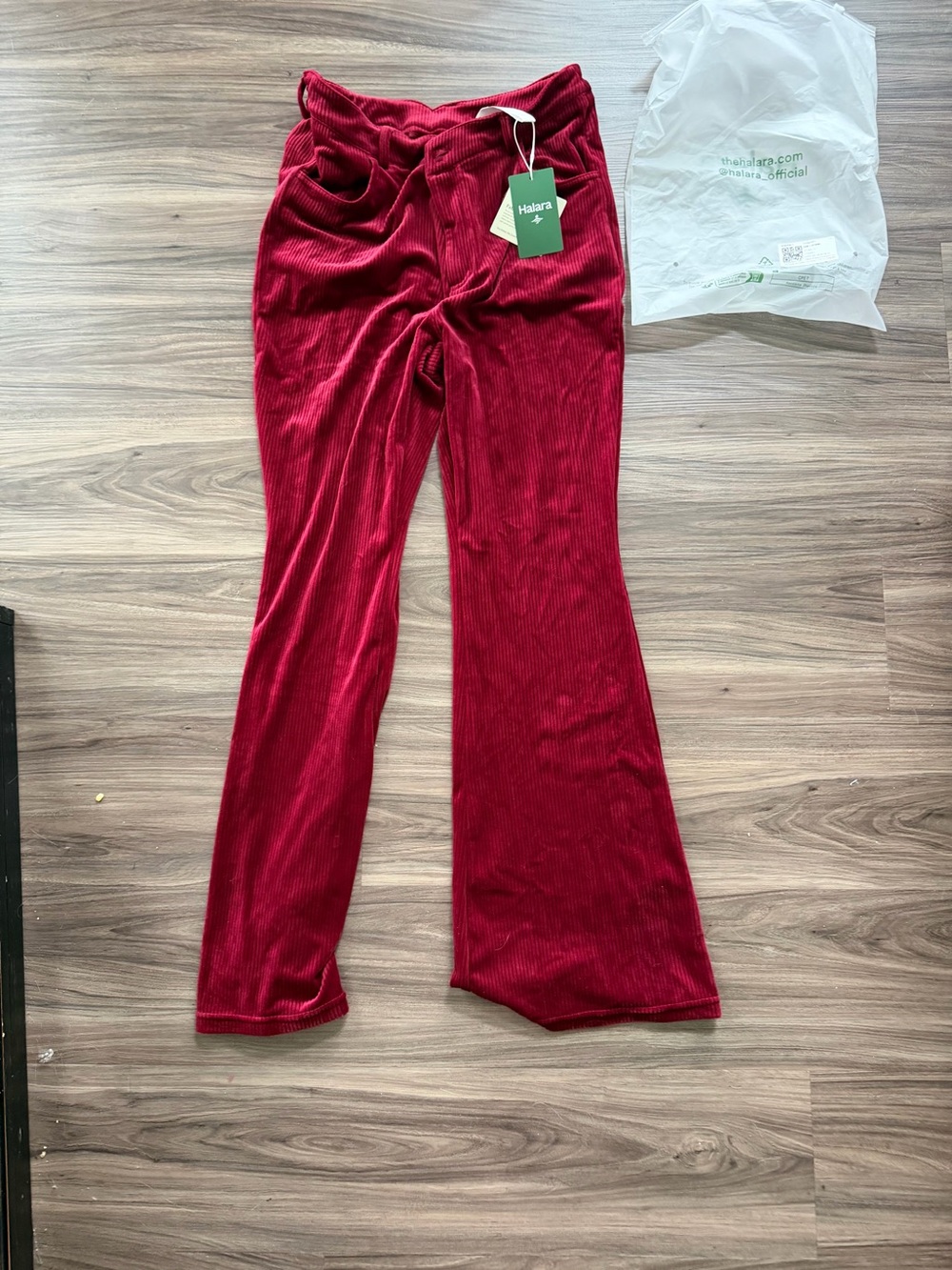 NWT HALARA Red Velvet Corduroy Pants Size L